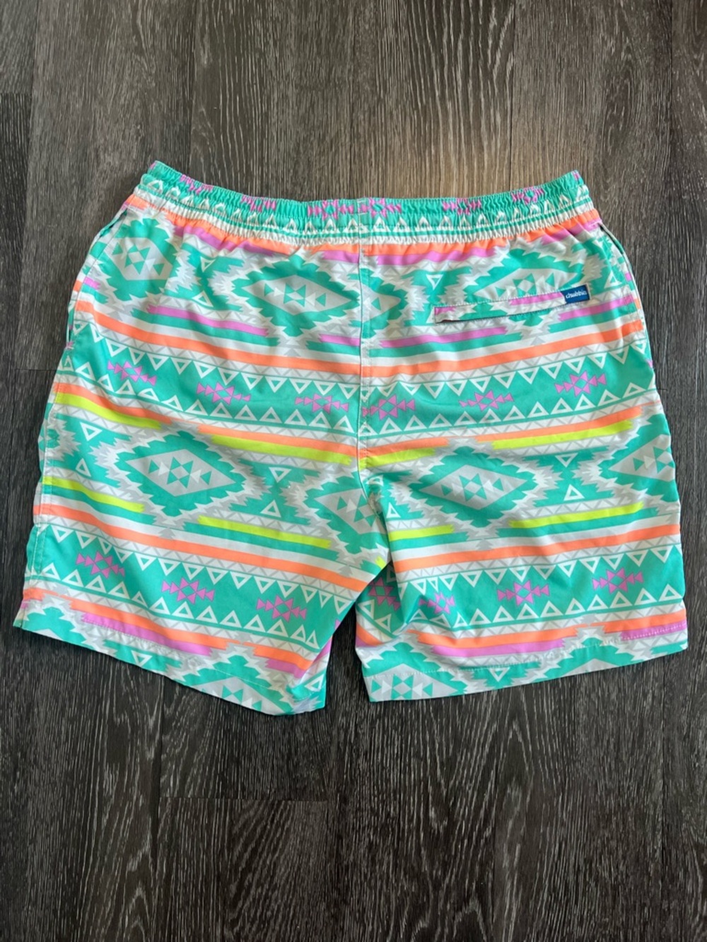 Chubbies "The En Fuegos" 5.5" Stretch Aztec Swim Trunks - Picture 5 of 8